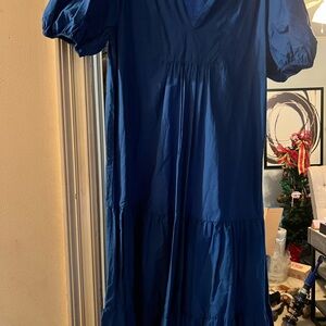 Zara tiered midi dress. Selling because I don’t like how it looks on me….